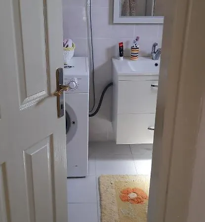 Havuzlu Yazlik Villa Burhaniye